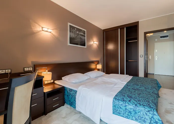 Apartamenty Aquarius z basenem